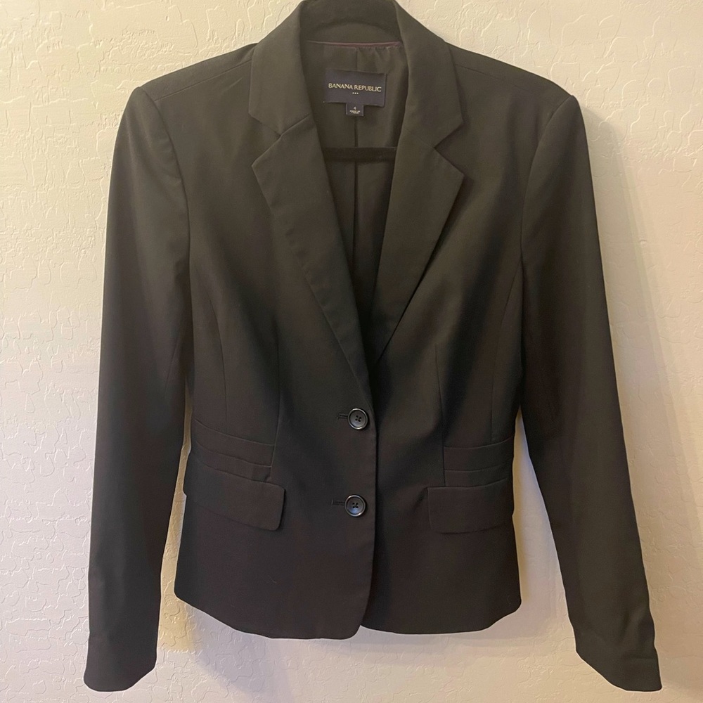 Black Banana Republic blazer, size 4